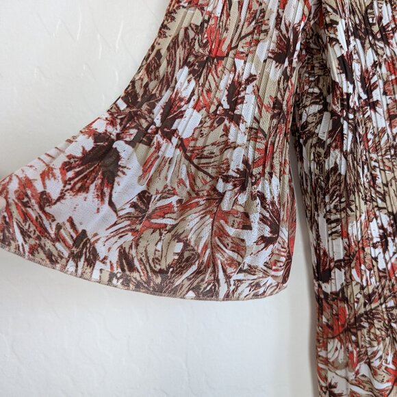 CATHERINES Blouse Plus 1X Multicolor Floral Lace 3/4 Bell‎ Sleeve Shark Bite Hem - Picture 4 of 14